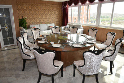 福萊春大酒店 一站式包間預(yù)定與管理服務(wù)，打造煙臺商務(wù)宴請與家庭聚會的理想選擇